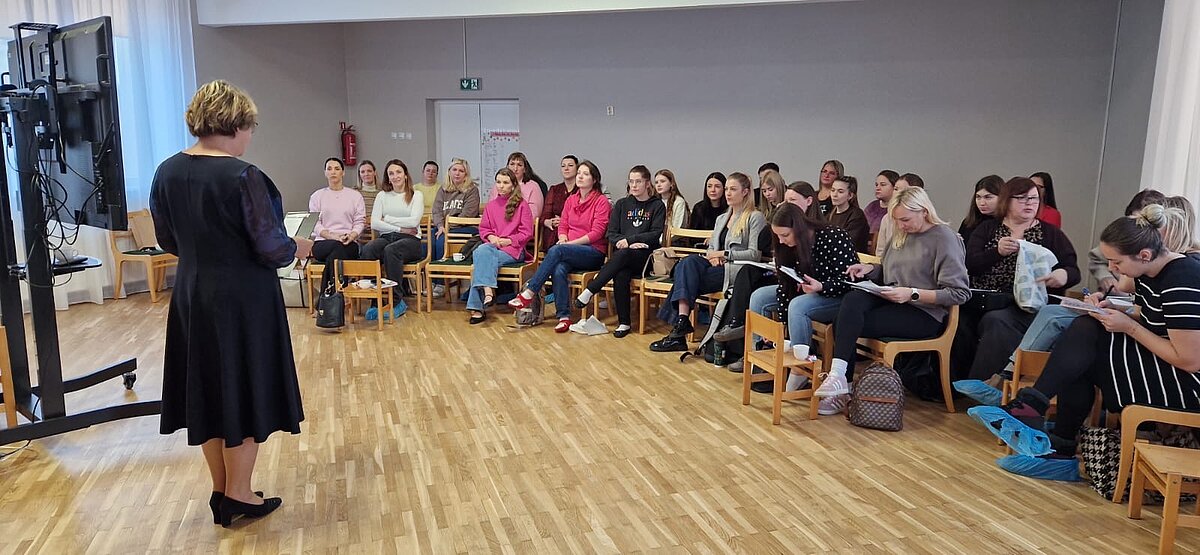 LU Bauskas filiāles studenti mācību vizītē PII "Pasaulīte" LU Bauskas filiāles studenti mācību vizītē PII "Pasaulīte"